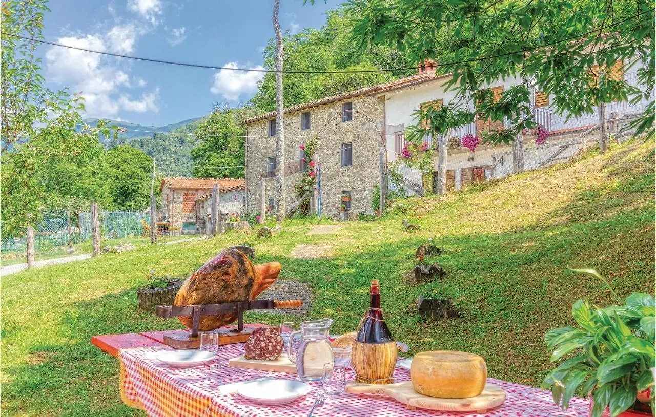 Holiday home Val Di Vaiana Villa Renaio Italy